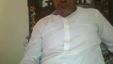 Snapshot of longthick1985 chatting on 05/23/26, 11:58 Lleida-man online show from 05/23/26, 11:58