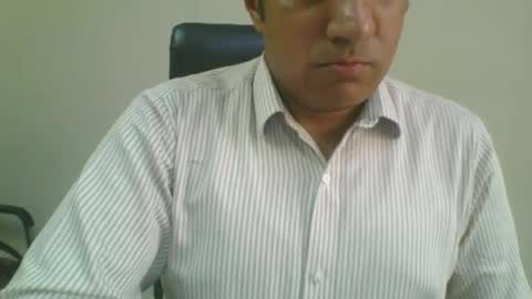 Snapshot of longthick1985 chatting on 06/15/26, 09:33 Lleida-man online show from 06/15/26, 09:33