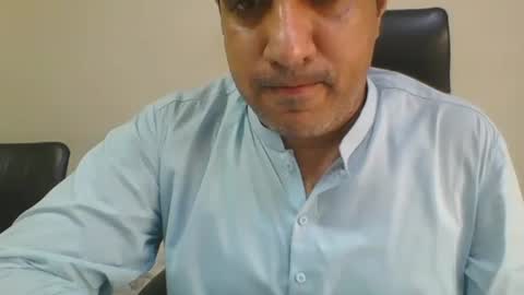 Snapshot of longthick1985 chatting on 07/29/26, 11:30 Lleida-man online show from 07/29/26, 11:30