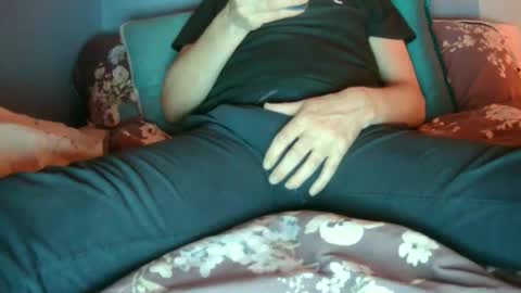 longwet1 online show from 11/24/25, 09:36