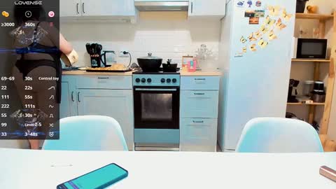 Nina online show from 01/27/25, 11:54