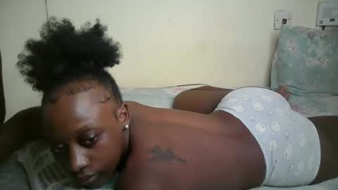 Snapshot of lonybrown chatting on 04/29/26, 05:41 lonybrown online show from 04/29/26, 05:41