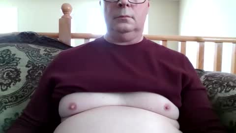 look823 online show from 11/08/25, 06:40