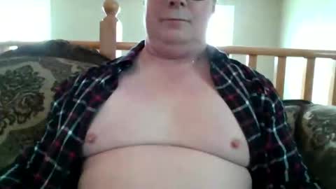 look823 online show from 11/21/25, 03:33