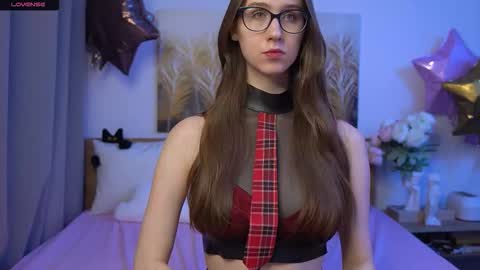 Hanna online show from 11/21/25, 07:07