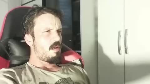 Lucas online show from 02/10/25, 05:19