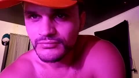 Snapshot of lookhim25 chatting on 03/16/26, 05:44 lookhim25 online show from 03/16/26, 05:44