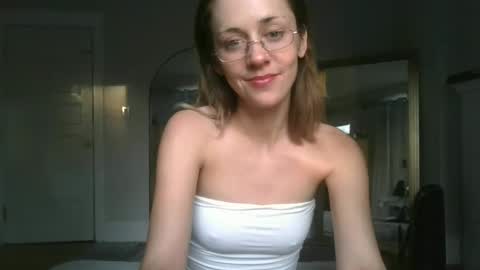 Elanor online show from 09/09/25, 10:53