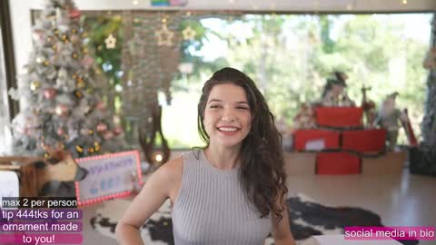 Snapshot of loollypop24 chatting on 12/07/24, 05:09 Chaturbatexxjessica online show from 12/07/24, 05:09