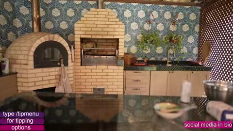 Snapshot of loollypop24 chatting on 03/04/25, 06:07 Chaturbatexxjessica online show from 03/04/25, 06:07