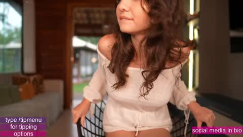 Snapshot of loollypop24 chatting on 09/13/25, 06:51 Chaturbatexxjessica online show from 09/13/25, 06:51