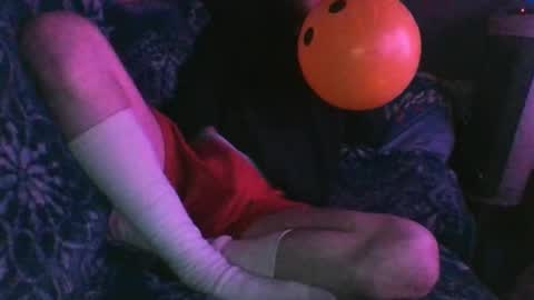 Snapshot of loonerangel chatting on 01/22/25, 12:27 LoonerAngel online show from 01/22/25, 12:27