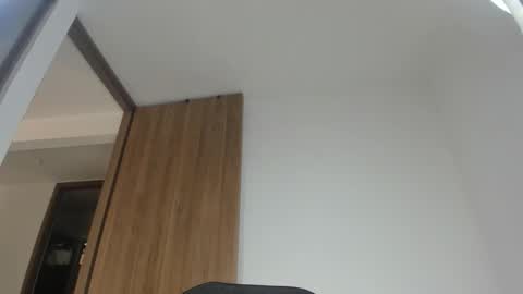 Snapshot of loovelymiia_ chatting on 10/14/25, 07:36 Mia Aniston online show from 10/14/25, 07:36