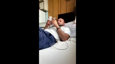 lora699 online show from 06/04/26, 04:46