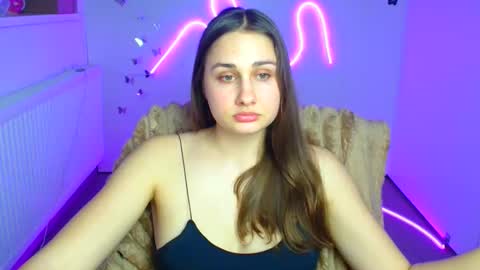 Snapshot of lora_kisses chatting on 03/13/26, 07:09 Lora online show from 03/13/26, 07:09