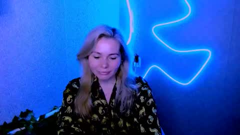 Snapshot of loraboyar chatting on 02/20/26, 03:25 Lora online show from 02/20/26, 03:25