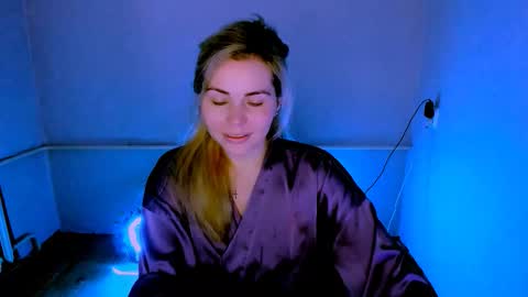 Snapshot of loraboyar chatting on 03/23/26, 02:59 Lora online show from 03/23/26, 02:59