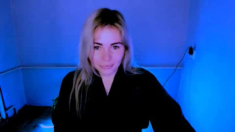 Snapshot of loraboyar chatting on 03/27/26, 03:23 Lora online show from 03/27/26, 03:23