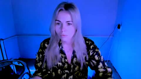 Snapshot of loraboyar chatting on 04/07/26, 02:01 Lora online show from 04/07/26, 02:01