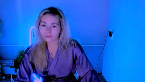 Snapshot of loraboyar chatting on 06/11/26, 02:22 Lora online show from 06/11/26, 02:22