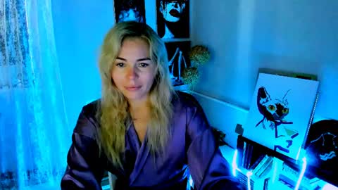 Snapshot of loraboyar chatting on 07/20/26, 02:37 Lora online show from 07/20/26, 02:37