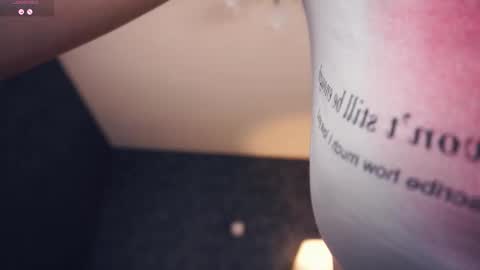 Lora online show from 10/30/25, 05:09