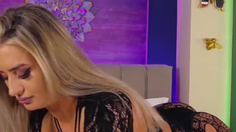 Lora online show from 03/02/26, 08:48