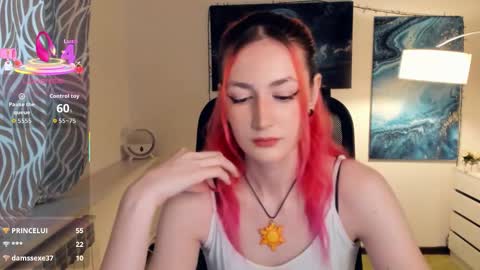 Snapshot of loradimmick chatting on 10/09/25, 08:56 Lora online show from 10/09/25, 08:56