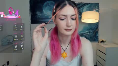 Snapshot of loradimmick chatting on 10/29/25, 11:23 Lora online show from 10/29/25, 11:23