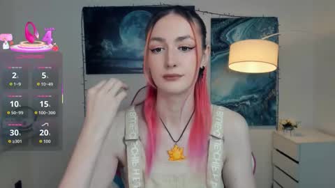 Snapshot of loradimmick chatting on 10/30/25, 10:49 Lora online show from 10/30/25, 10:49