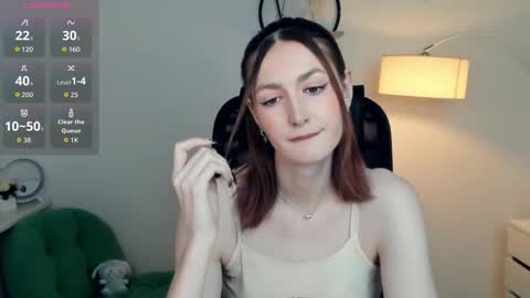 Snapshot of loradimmick chatting on 11/21/25, 10:58 Lora online show from 11/21/25, 10:58