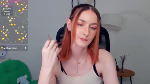 Snapshot of loradimmick chatting on 12/21/25, 10:33 Lora online show from 12/21/25, 10:33