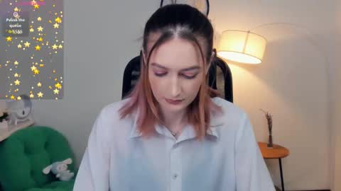 Snapshot of loradimmick chatting on 01/17/26, 10:42 Lora online show from 01/17/26, 10:42