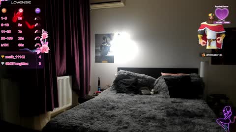 Lora online show from 01/27/25, 05:26