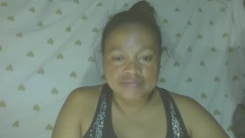 LorahVane online show from 04/15/26, 02:24