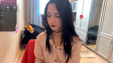 Snapshot of loraleeownby chatting on 02/03/26, 06:40 Hello there im Luna Im new here Lets have fun online show from 02/03/26, 06:40