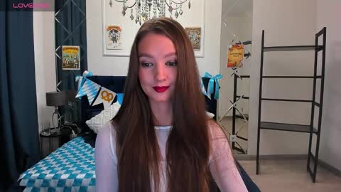 Ur sensual Lora online show from 09/22/25, 08:27