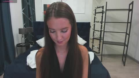 Ur sensual Lora online show from 10/15/25, 08:25