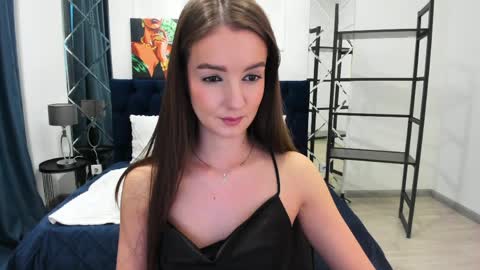 Ur sensual Lora online show from 05/11/26, 07:47
