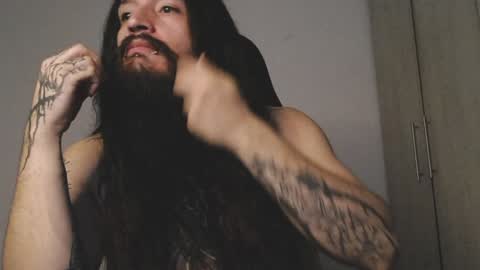 Snapshot of lord_vlad_ chatting on 12/19/24, 03:40 independent model online show from 12/19/24, 03:40