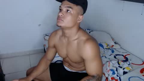 Snapshot of lordblaze_ chatting on 10/18/25, 09:10 Dominic online show from 10/18/25, 09:10