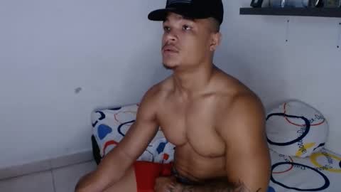 Snapshot of lordblaze_ chatting on 11/20/25, 03:56 Dominic online show from 11/20/25, 03:56