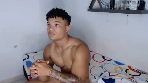 Snapshot of lordblaze_ chatting on 11/23/25, 02:44 Dominic online show from 11/23/25, 02:44