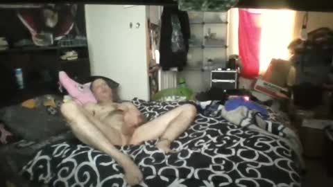 Snapshot of lordcoldfinger chatting on 12/28/24, 02:10 lordcoldfinger online show from 12/28/24, 02:10