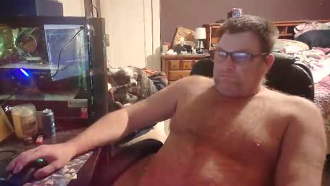 Snapshot of lordimaran chatting on 12/19/24, 11:07 lordimarans room online show from 12/19/24, 11:07