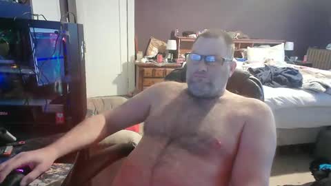 Snapshot of lordimaran chatting on 03/01/25, 12:45 lordimarans room online show from 03/01/25, 12:45