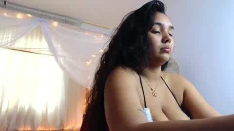 Snapshot of loreaniss chatting on 10/08/25, 08:50 loreanis online show from 10/08/25, 08:50