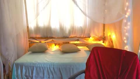 loreanis online show from 11/16/25, 08:25