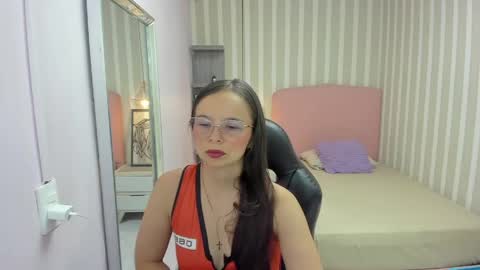Snapshot of lorelaigiven chatting on 05/30/26, 12:24 lorelaigiven online show from 05/30/26, 12:24