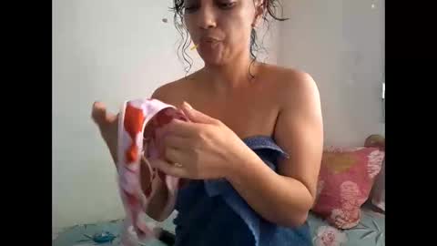 Snapshot of loreley1910 chatting on 04/03/26, 07:12 HI Privates are OPEN online show from 04/03/26, 07:12